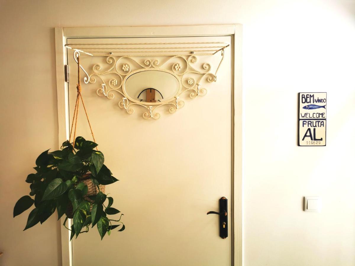 פורטימאו Charming Portuguese Style Apartment, For Rent "Vida A Portuguesa", "Fruta Or Polvo" Alojamento Local מראה חיצוני תמונה
