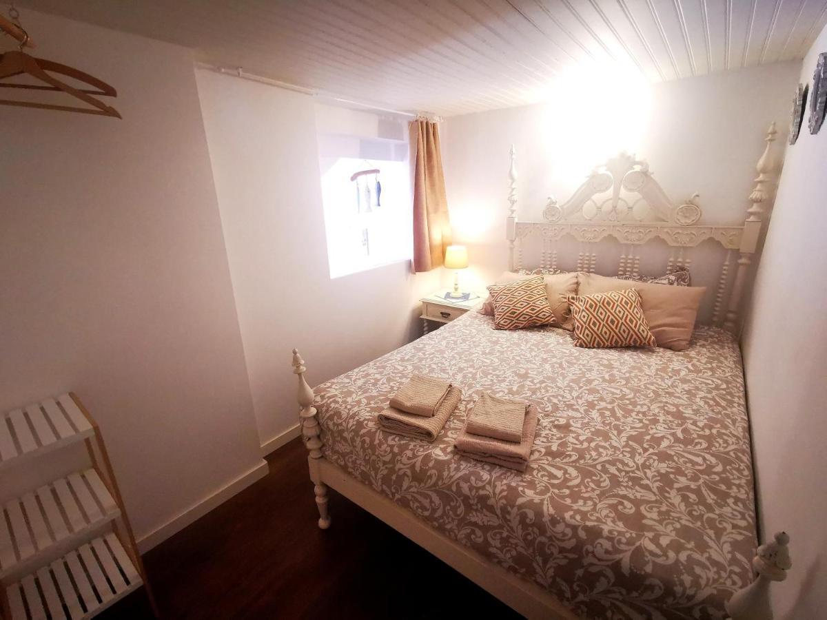 פורטימאו Charming Portuguese Style Apartment, For Rent "Vida A Portuguesa", "Fruta Or Polvo" Alojamento Local מראה חיצוני תמונה